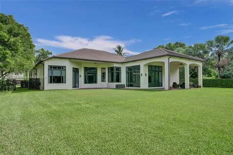 11056 Blackhawk Boulevard Davie FL 33328