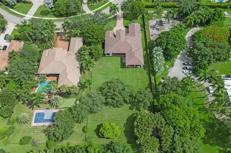 11056 Blackhawk Boulevard Davie FL 33328