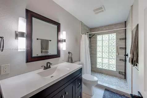 15621 Wendy Lane Fort Myers FL 33905