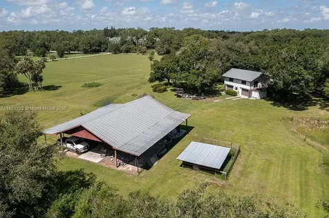 15621 Wendy Lane Fort Myers FL 33905