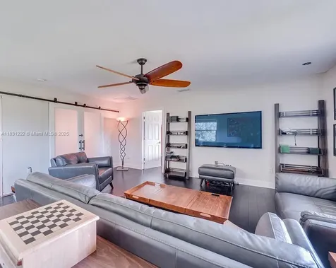 15621 Wendy Lane Fort Myers FL 33905