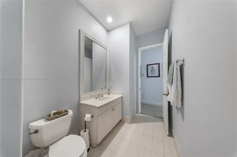8229 SW 173rd Terrace Palmetto Bay FL 33157