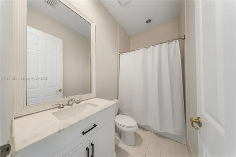 8229 SW 173rd Terrace Palmetto Bay FL 33157