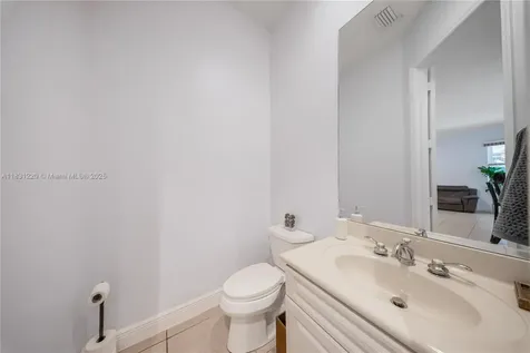 8229 SW 173rd Terrace Palmetto Bay FL 33157
