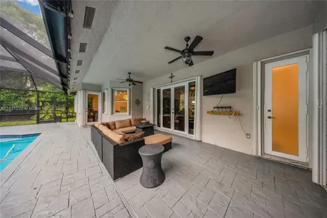 8229 SW 173rd Terrace Palmetto Bay FL 33157
