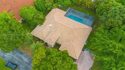 8229 SW 173rd Terrace Palmetto Bay FL 33157