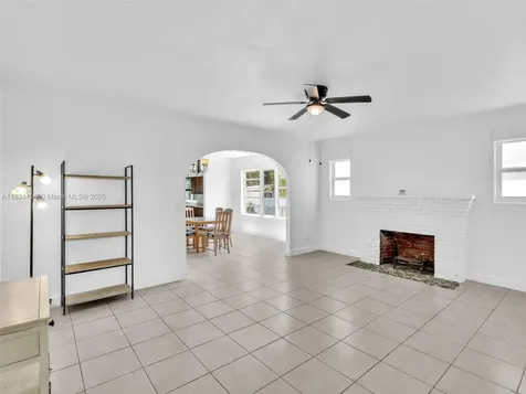 1342 NW 55th Terrace Miami FL 33142
