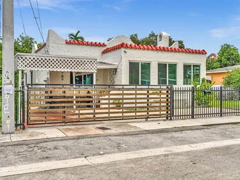 1342 NW 55th Terrace Miami FL 33142