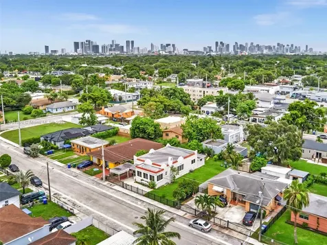 1342 NW 55th Terrace Miami FL 33142