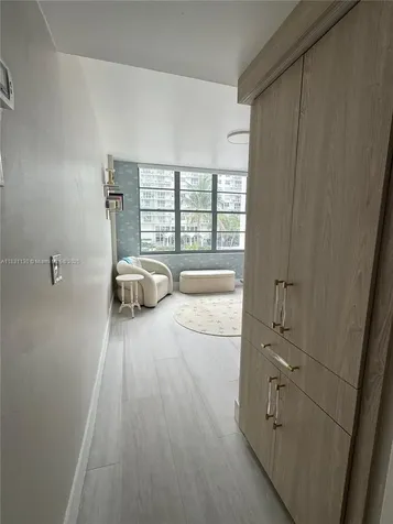 5700 Collins Avenue Miami Beach FL 33140