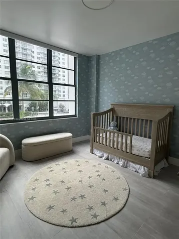 5700 Collins Avenue Miami Beach FL 33140