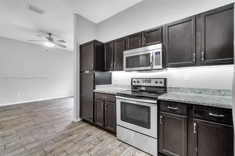 2345 SE 16th Place Homestead FL 33035