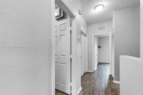 2345 SE 16th Place Homestead FL 33035