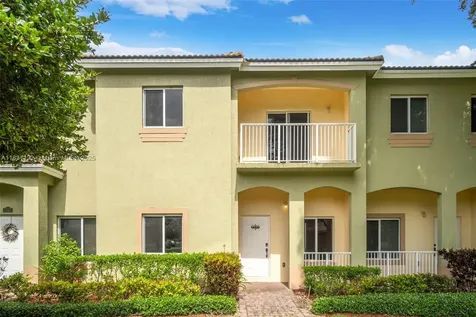 2345 SE 16th Place Homestead FL 33035