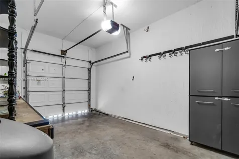 2345 SE 16th Place Homestead FL 33035