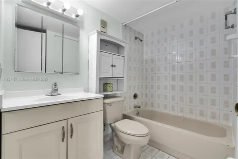8895 Fontainebleau Boulevard Miami FL 33172