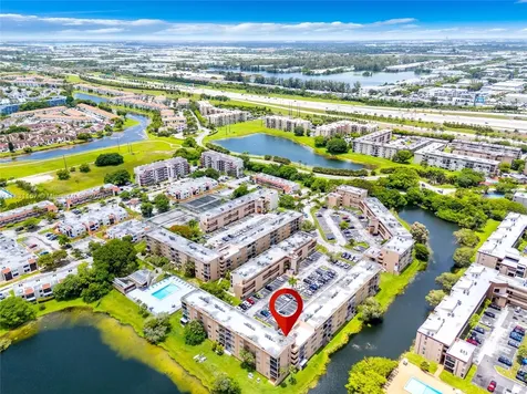 8895 Fontainebleau Boulevard Miami FL 33172
