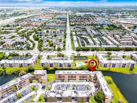 8895 Fontainebleau Boulevard Miami FL 33172
