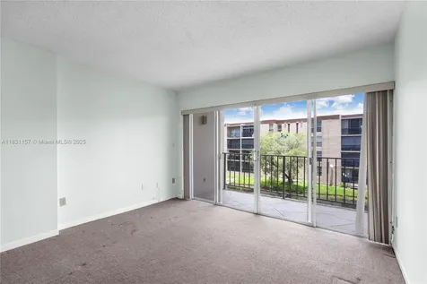 8895 Fontainebleau Boulevard Miami FL 33172