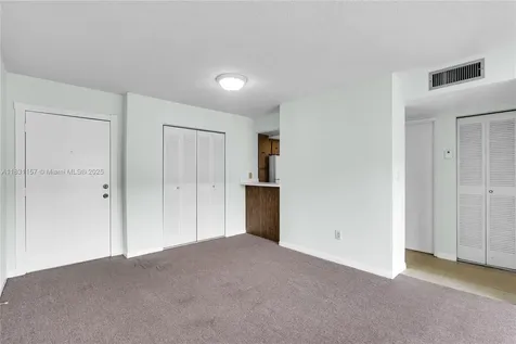 8895 Fontainebleau Boulevard Miami FL 33172
