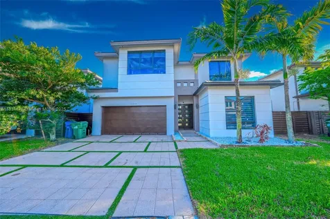 15976 SW 136th Terrace Miami FL 33196