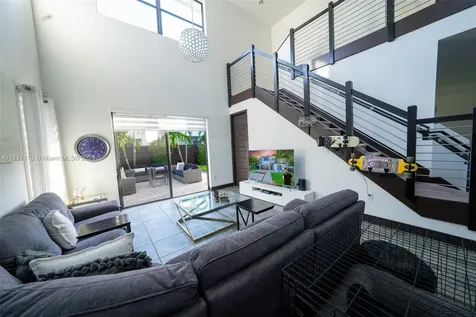 15976 SW 136th Terrace Miami FL 33196