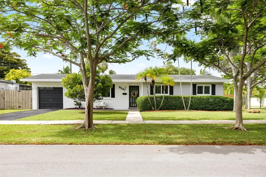9230 SW 192nd Drive Cutler Bay FL 33157