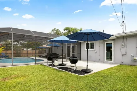 9230 SW 192nd Drive Cutler Bay FL 33157
