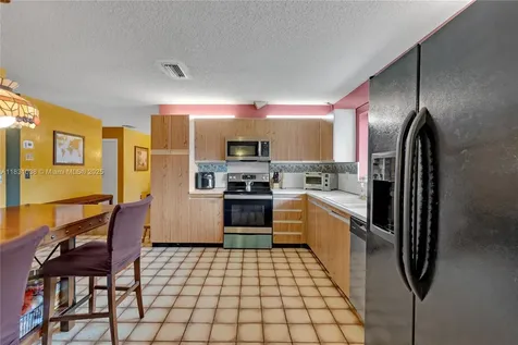 6740 NW 45th Street Lauderhill FL 33319