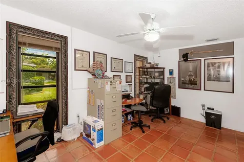 8445 SW 80th Place Miami FL 33143