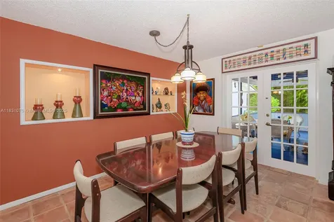 8445 SW 80th Place Miami FL 33143