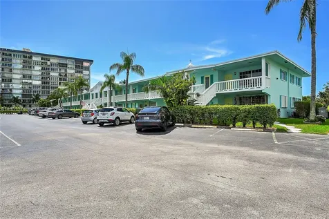 931 SE 9th Avenue Pompano Beach FL 33060