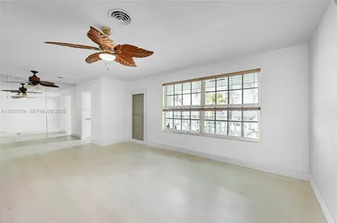931 SE 9th Avenue Pompano Beach FL 33060