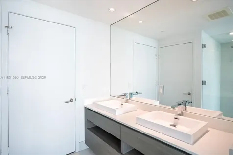 460 NE 28th Street Miami FL 33137