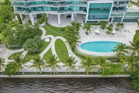 460 NE 28th Street Miami FL 33137