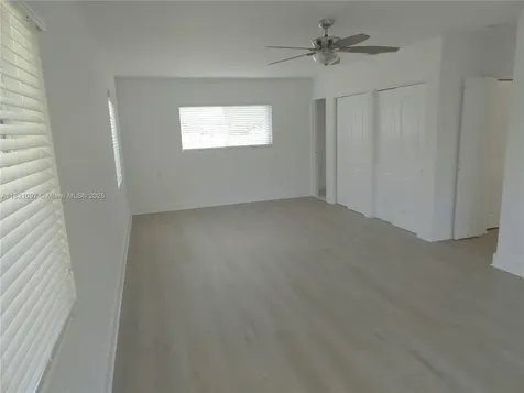 18901 SW 97th Avenue Cutler Bay FL 33157