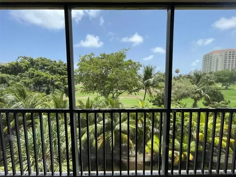 20335 W Country Club Drive Aventura FL 33180