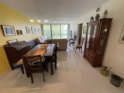 20335 W Country Club Drive Aventura FL 33180