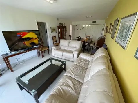 20335 W Country Club Drive Aventura FL 33180