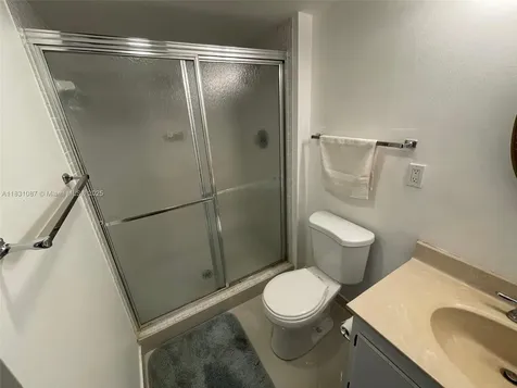20335 W Country Club Drive Aventura FL 33180