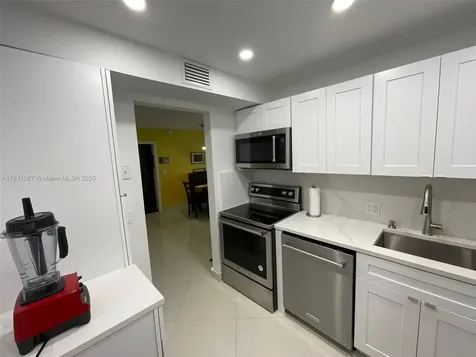 20335 W Country Club Drive Aventura FL 33180
