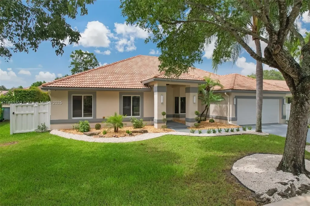 10077 N Springs Way Coral Springs FL 33076