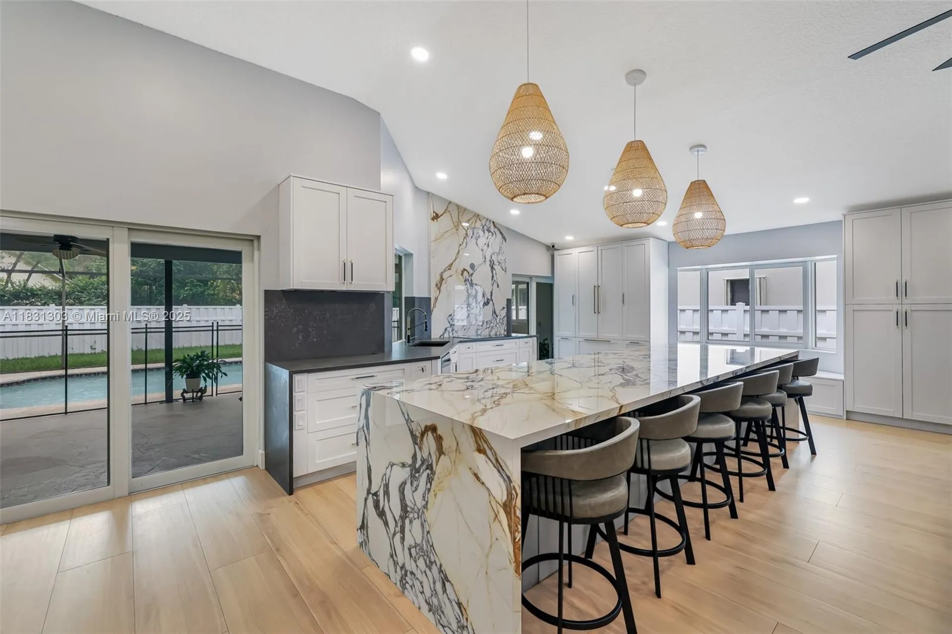 10077 N Springs Way Coral Springs FL 33076