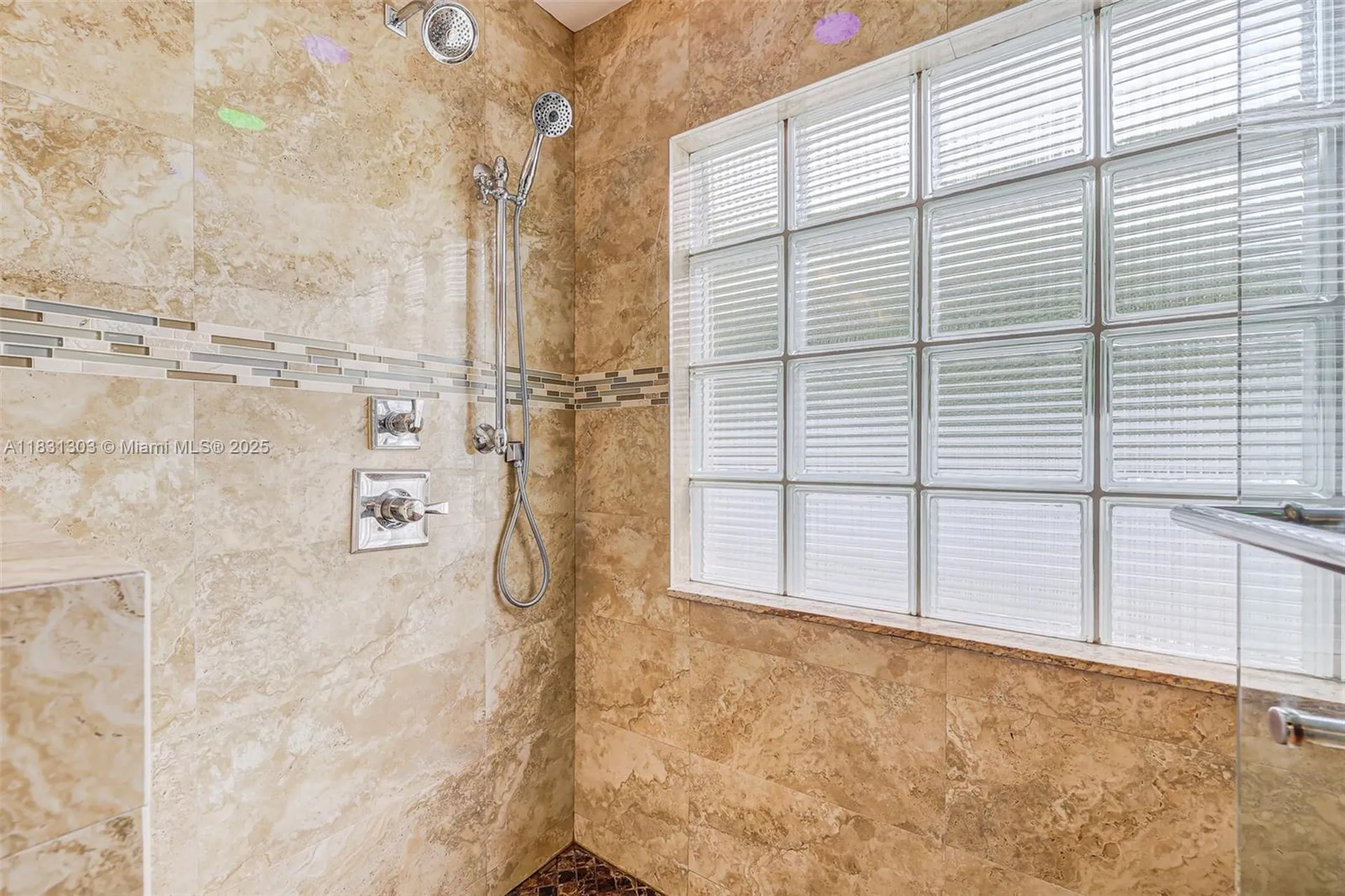 10077 N Springs Way Coral Springs FL 33076