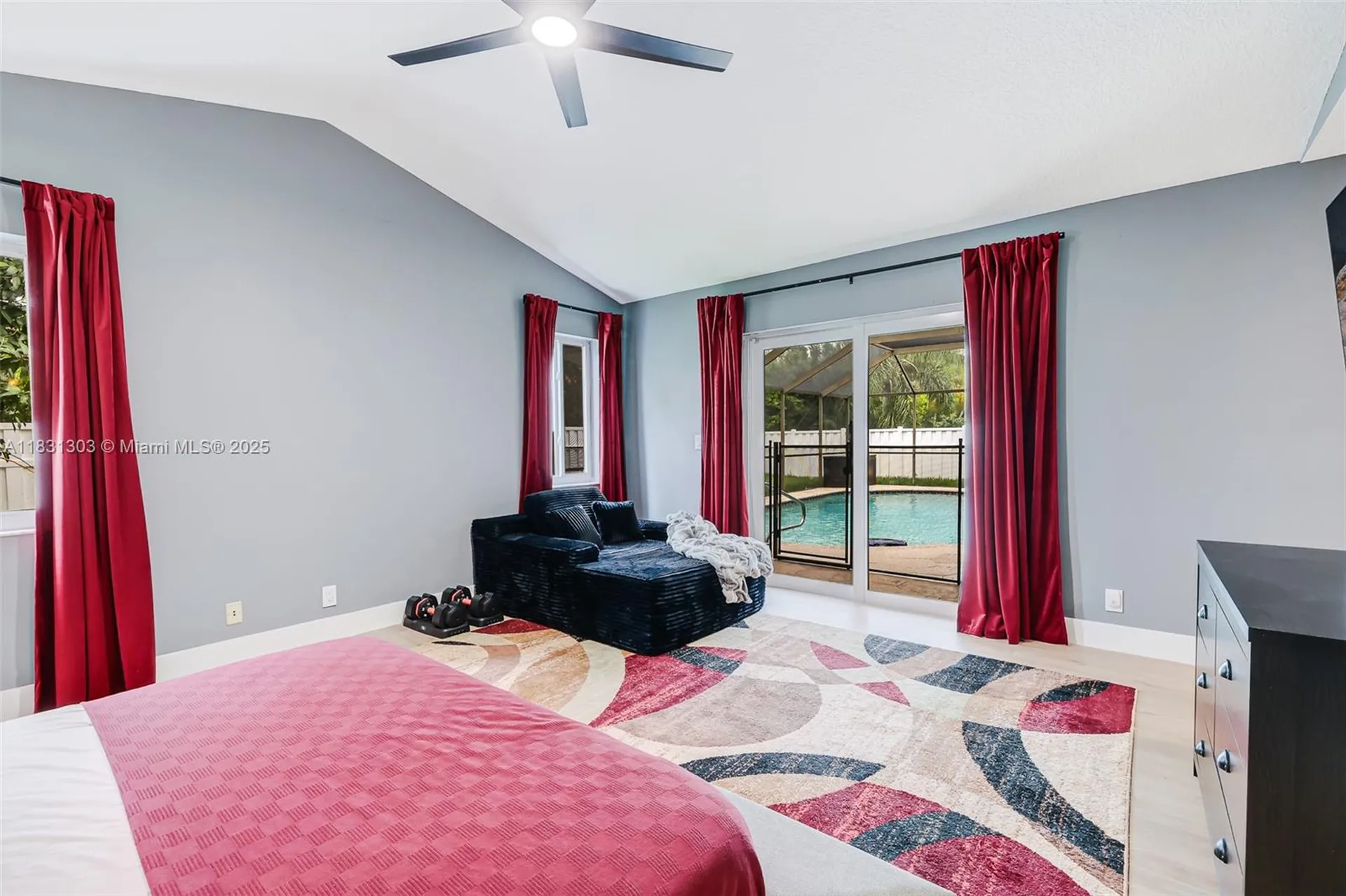 10077 N Springs Way Coral Springs FL 33076