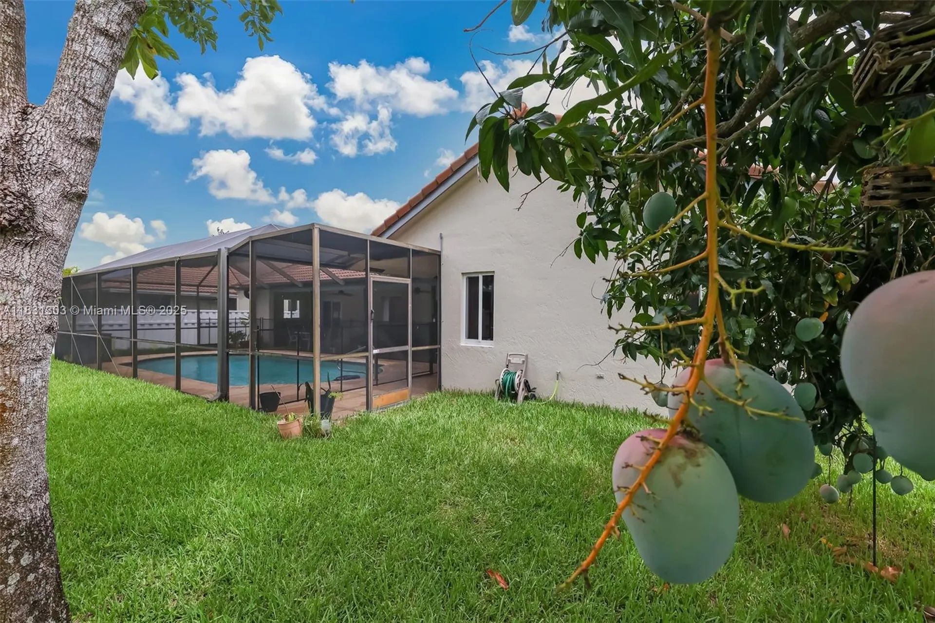 10077 N Springs Way Coral Springs FL 33076