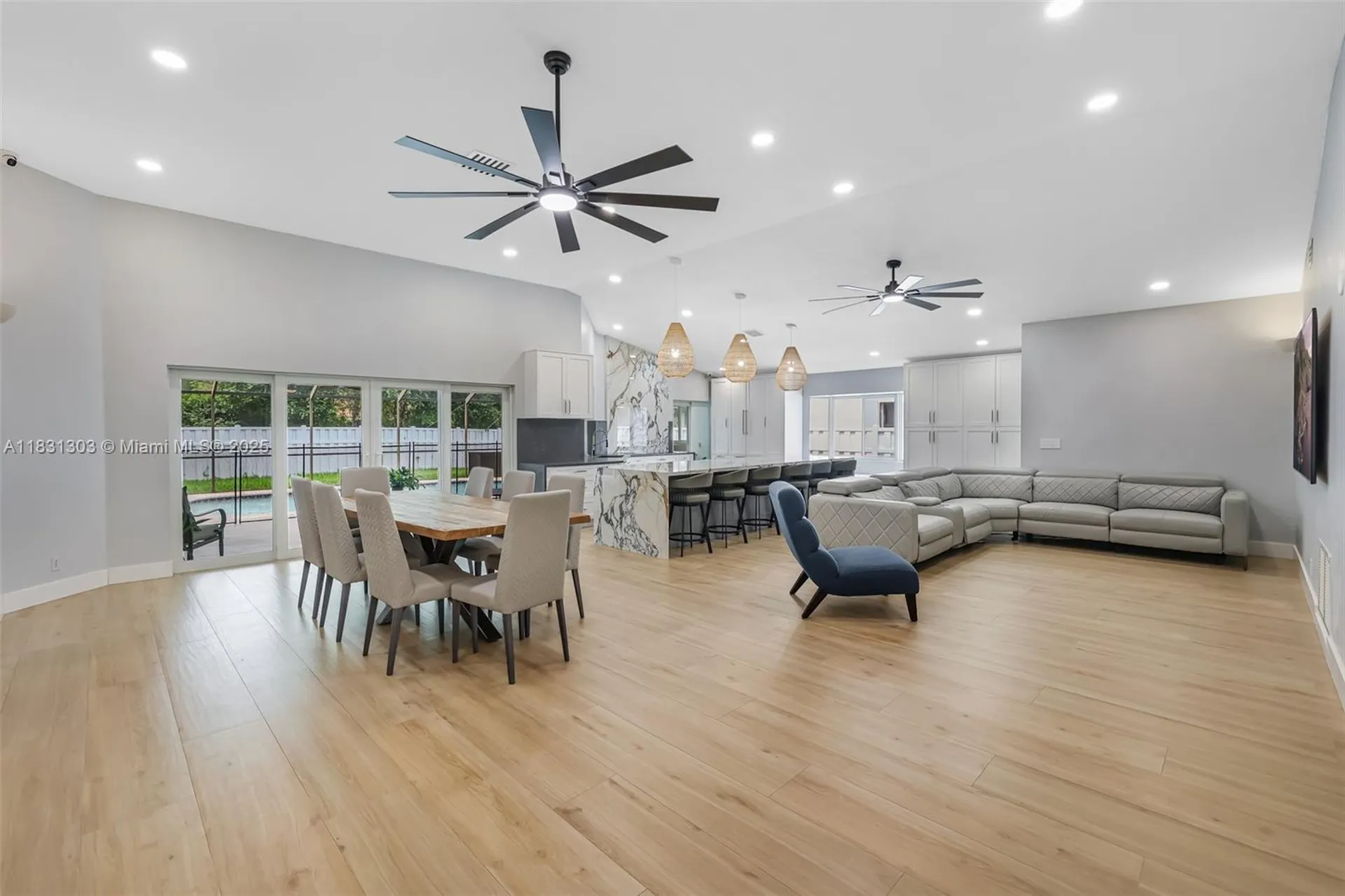 10077 N Springs Way Coral Springs FL 33076