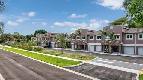 1563 NW 94th Way Coral Springs FL 33071