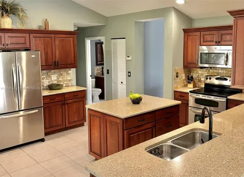 1992 SW Danforth Circle Palm City FL 34990