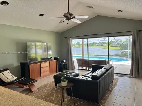 1992 SW Danforth Circle Palm City FL 34990